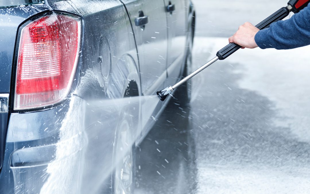 DIY Car Wash vs. Rainstorm Car Wash: What’s the Better Choice?